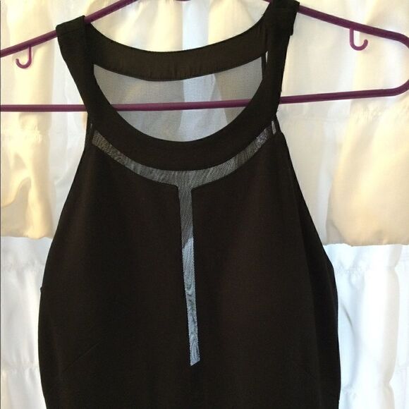 Aidan Maddox Sz 10 Black cocktail dress - Picture 2 of 8